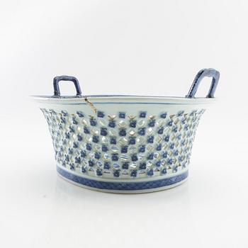 Galleried bowl with plate China circa 1800 porcelain.
