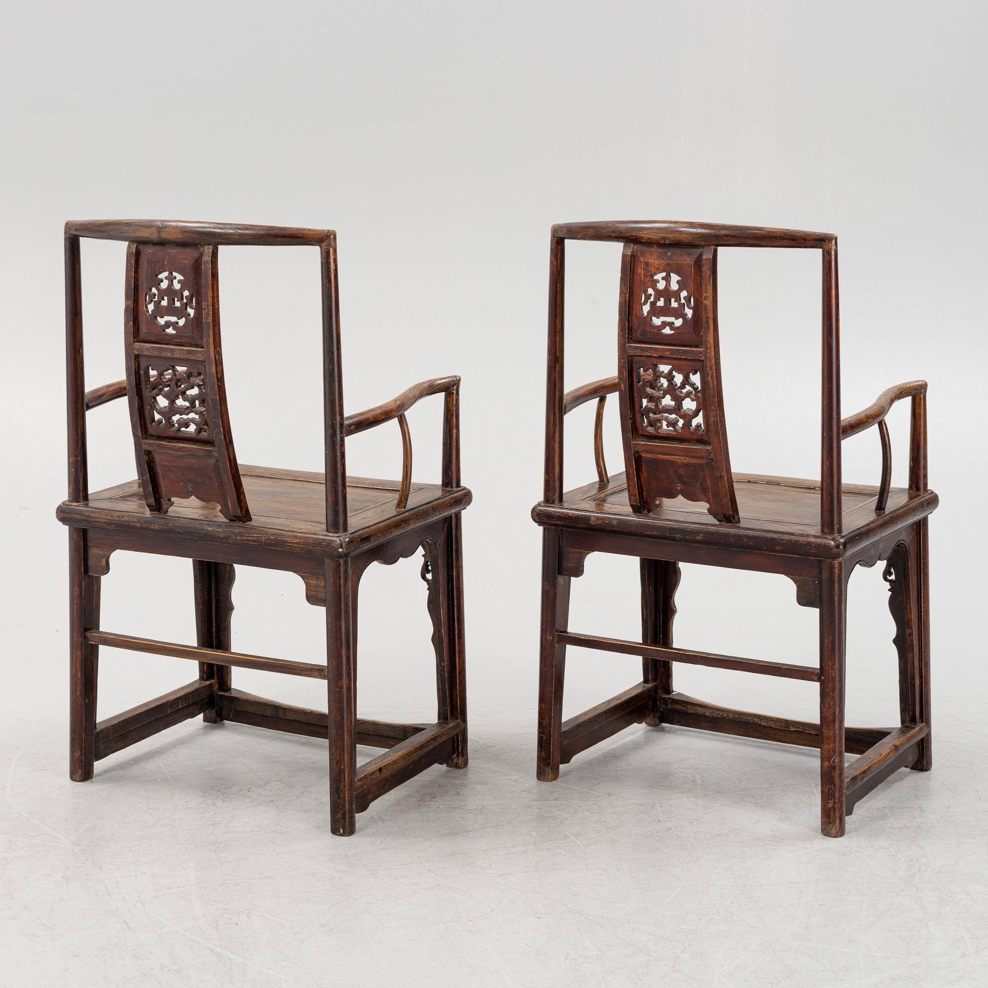 A pair of hardwood chair, China, early 20th century.