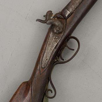A PERCUSSION LOCK RIFLE, 19th century.