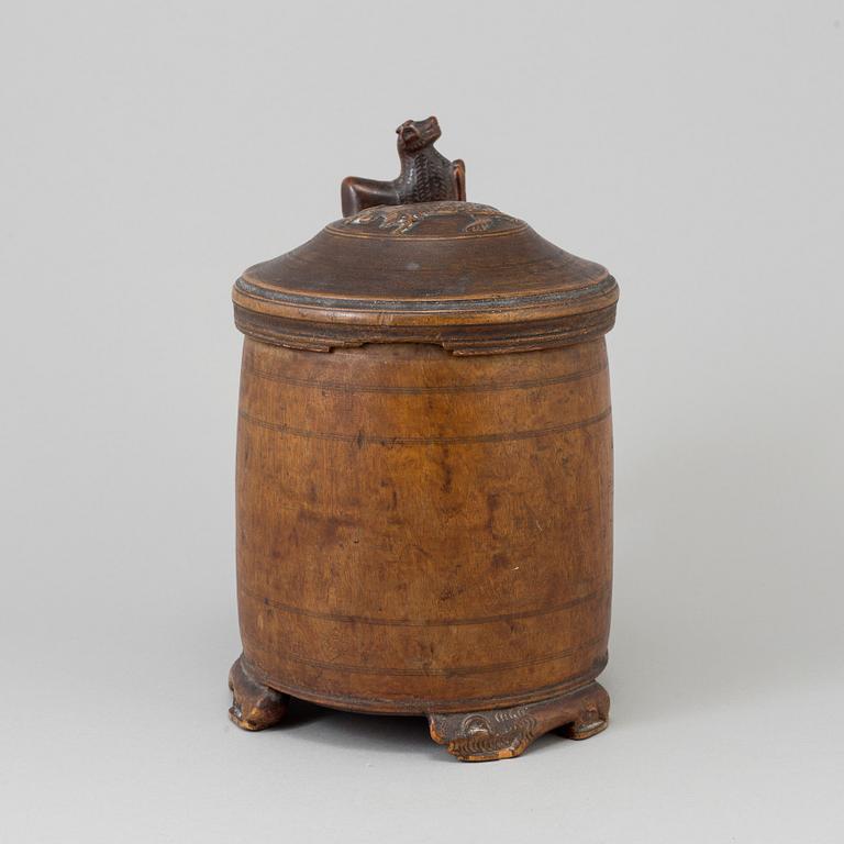 DRYCKESKANNA, trä, Norge, 17/1800-tal.