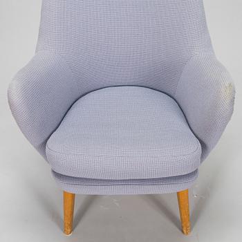 Carl Gustaf Hiort af Ornäs, a mid-20th century 'Pedro' armchair for Hiort Tuote Puunveisto Oy - Träsnideri Ab.