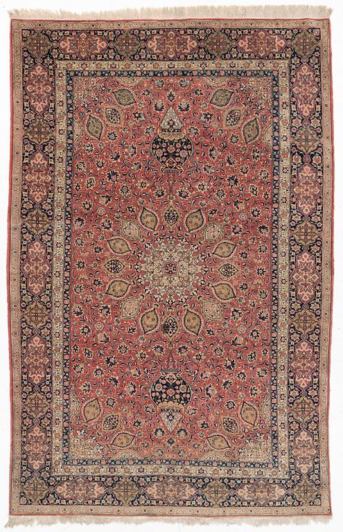 Matta, Täbriz, ca 285 x 125 cm.