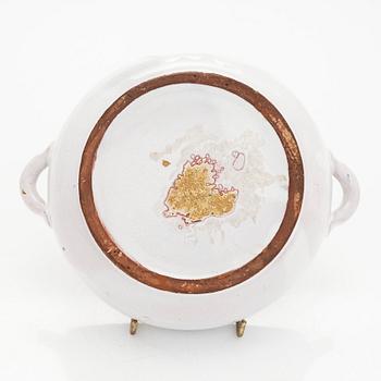 Marita Lybeck, A ceramic bowl, signed ML.