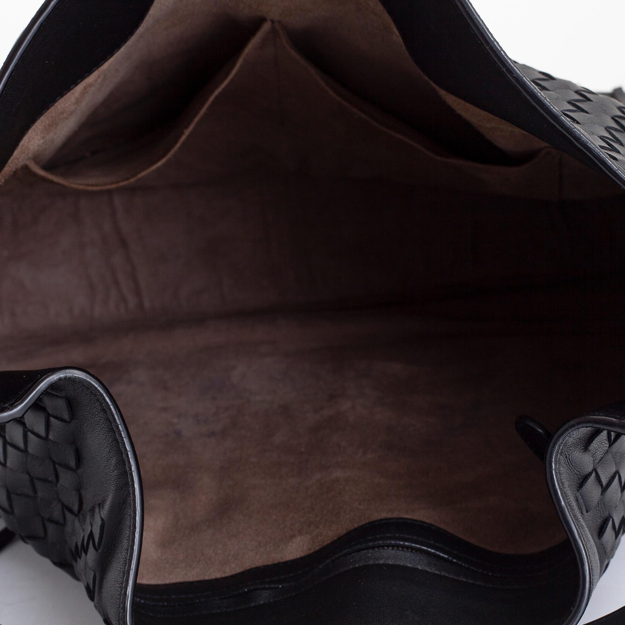 Bottega Veneta, "Brio Loop", laukku.