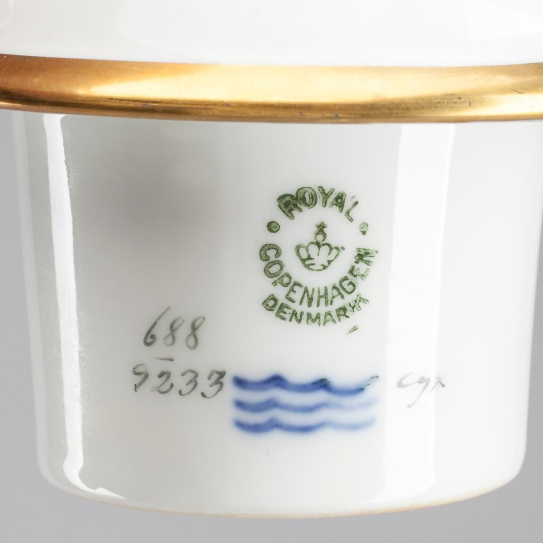 KAFFE- /TESERVIS, 27 delar, porslin, "Brun rose" Royal Copenhagen, Danmark 1950-tal.