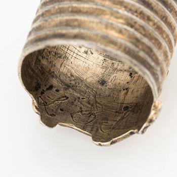 A presumably North European Renaissance silver-gilt 'fede' ring, 16th - 17th century.