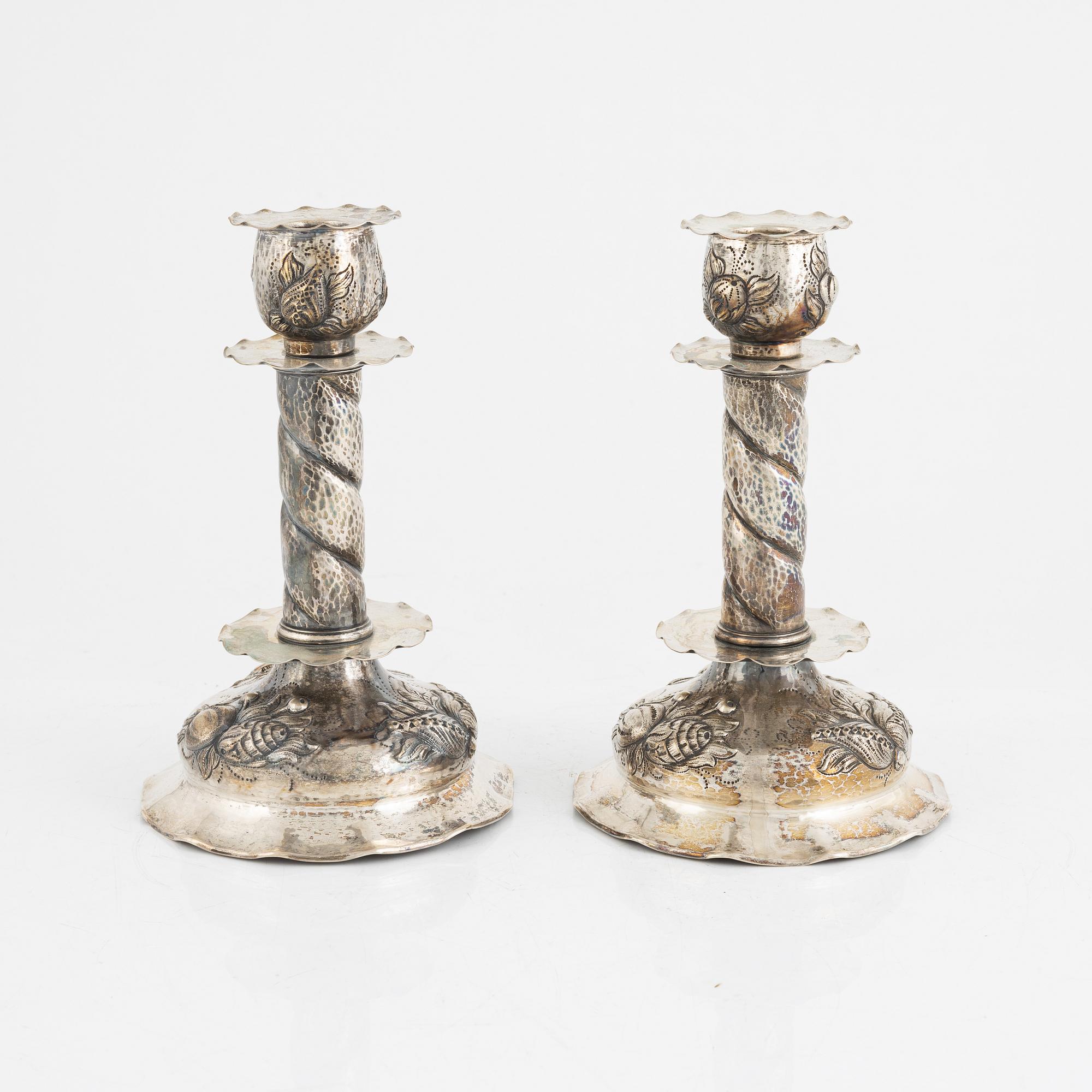 Ljusstakar, ett par, silver, barockstil, Råströms Silver- O Nysilverfabrik, Stockholm, 1947.