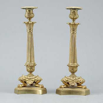 LJUSSTAKAR, ett par, senempire, 1800-talets mitt.