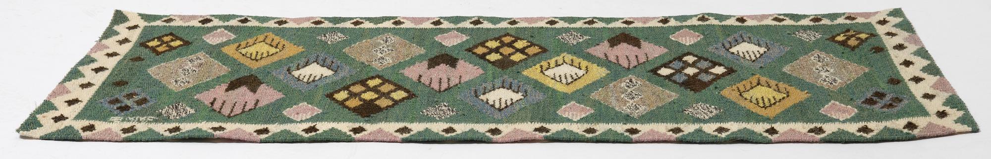 Märta Måås-Fjetterström, vävnad, "Knoppen", gobelängteknik, signerad AB MMF, ca 85 x 36 cm.