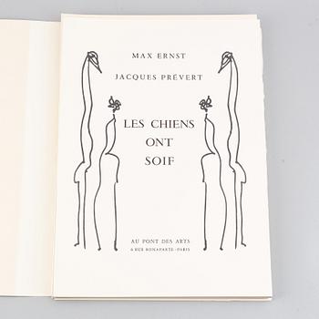 Max Ernst, bok med 2 färgetsningar signerade med blyerts. Samt 26 offsetlitografier.