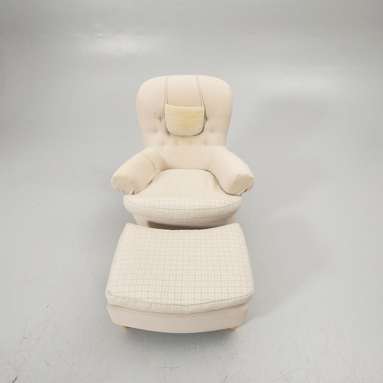 Carl Malmsten, Armchair with footstool, “Jättepaddan”, O. H. Sjögren, Tranås.