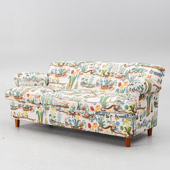 Josef Frank, sofa, model 678, Svenskt Tenn, 2018.