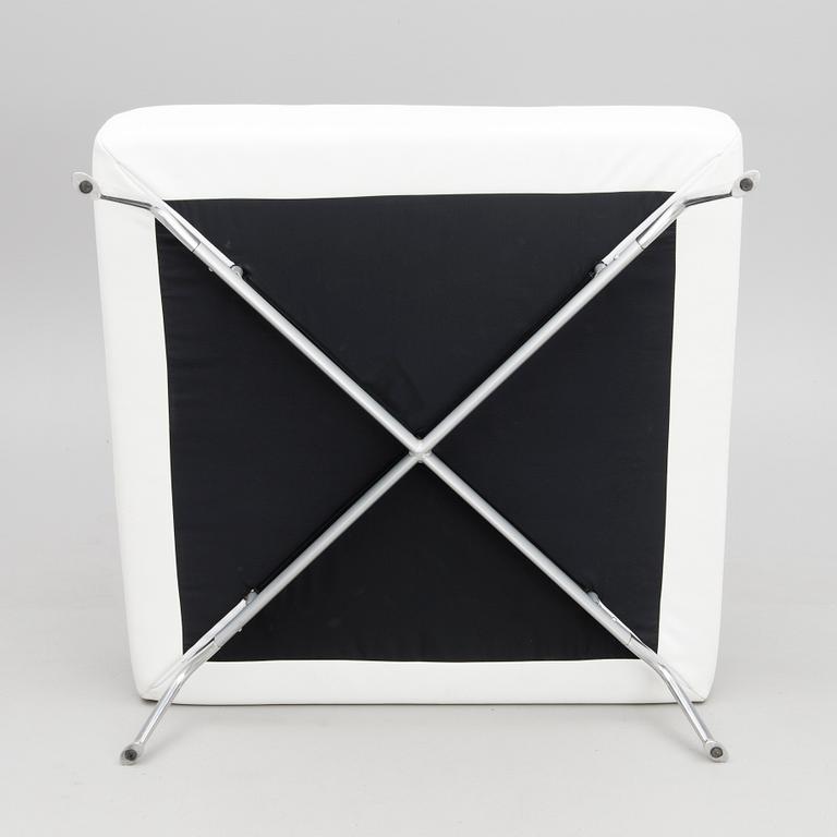 A 21st century French 'Smala' ottoman for Ligne Roset.