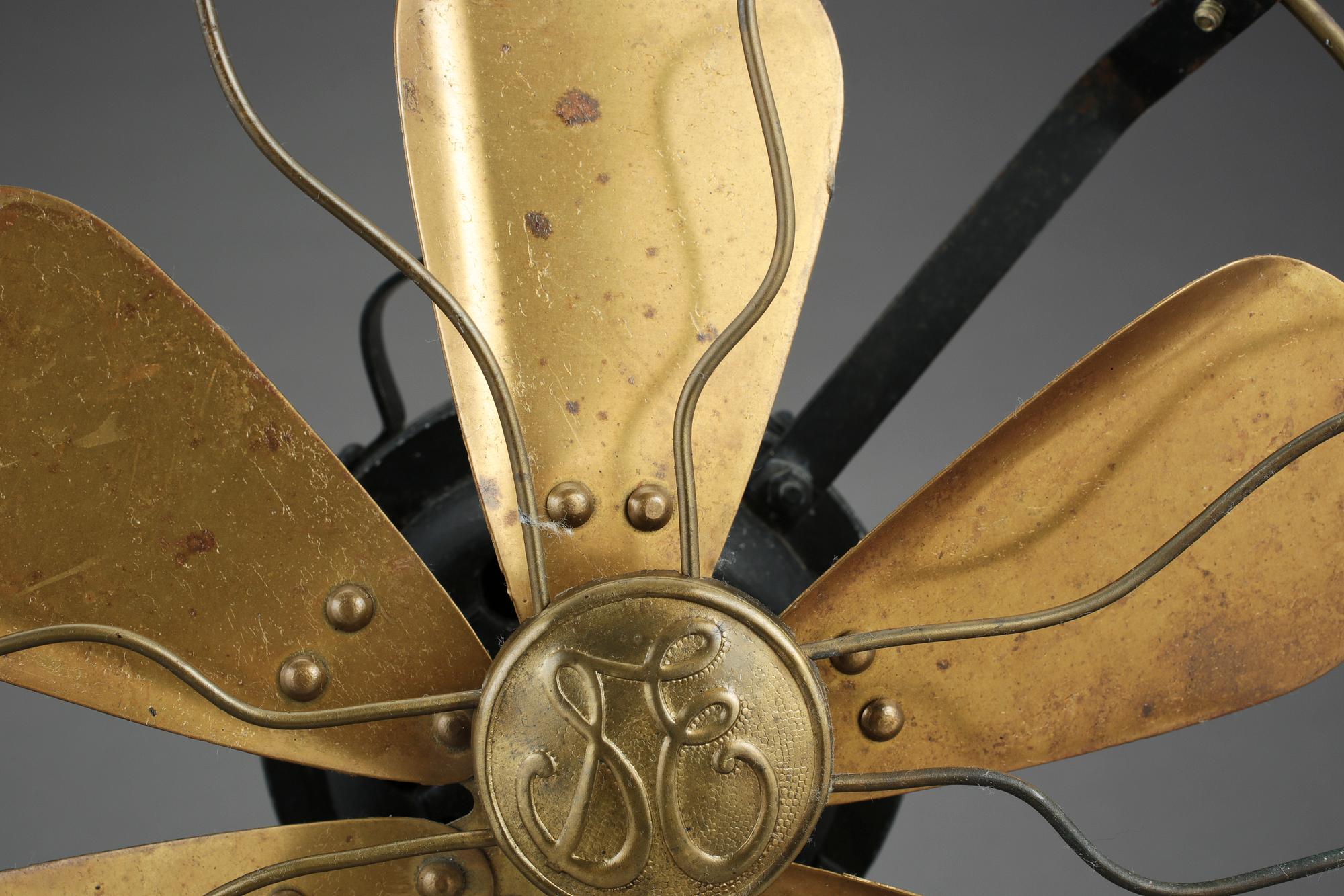 BORDSFLÄKT, 1900-tal.