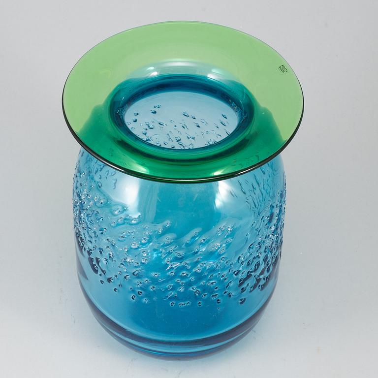 KJELL ENGMAN, a glass vase, signed, Kosta Boda.