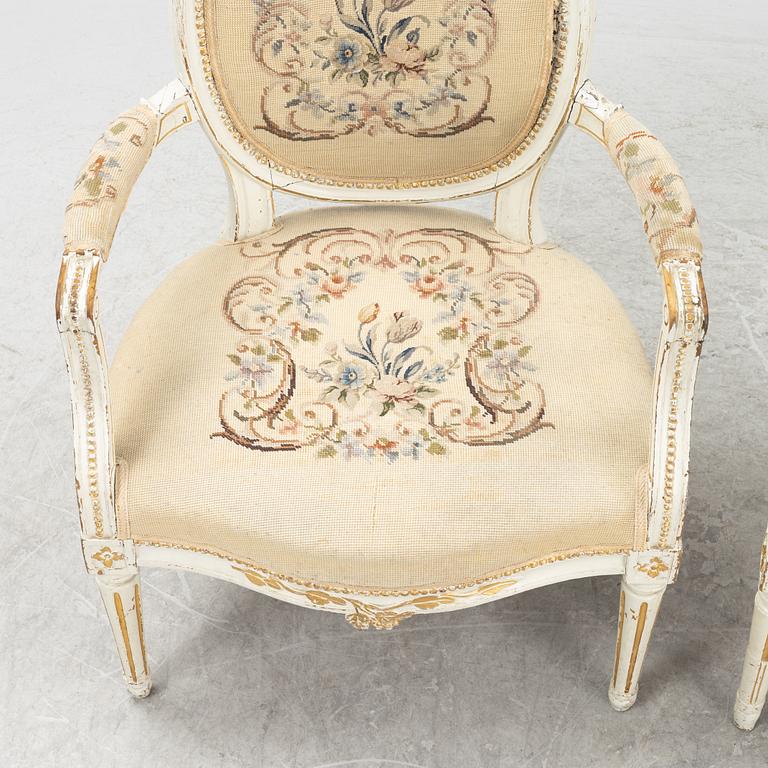 Karmstolar, två stycken gustavianska, 1700-talets slut.