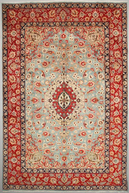 MATTA, Nadjafabad, old, ca 429 x 286 cm.