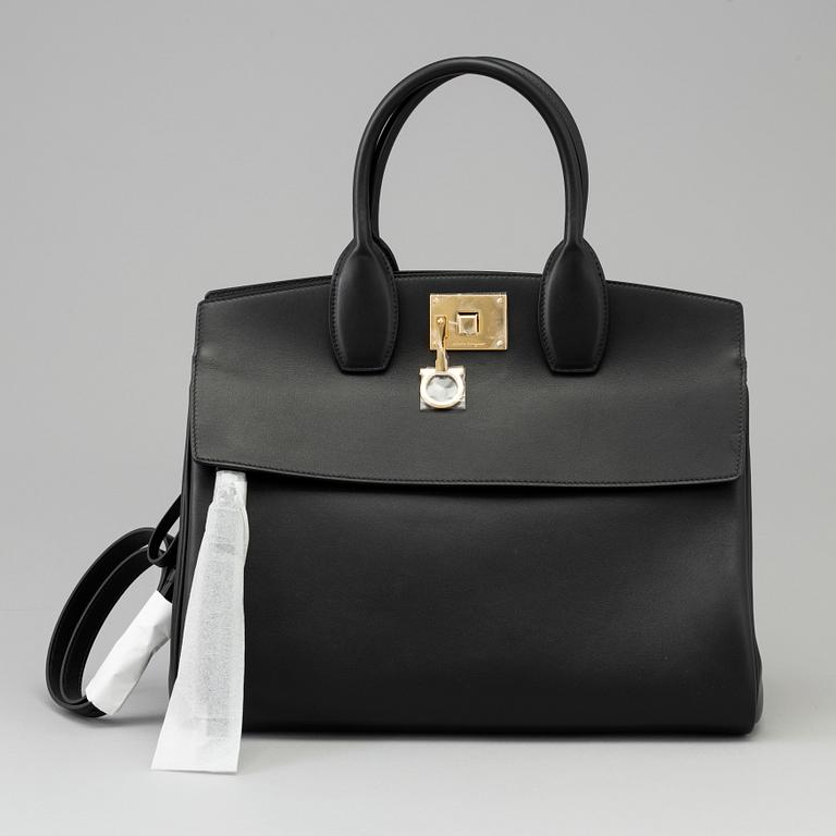 VÄSKA, Salvatore Ferragamo.