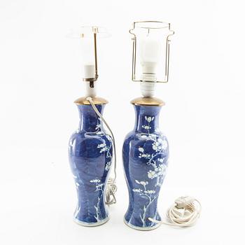 Table lamps, a pair, porcelain, China, 20th century.