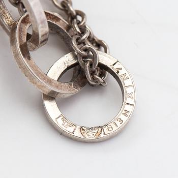 Elis Kauppi, Halsband, silver och bergskristall, Kupittaan Kulta, Åbo 1966.