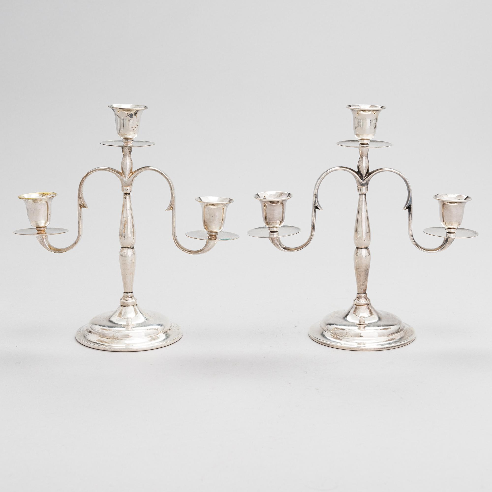 Paavo Tynell,  kynttellikköpari, malli 8005, Taito, 1920/30-luku.