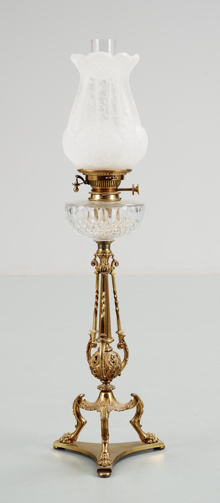 FOTOGENLAMPA, mässing, empirestil, sekelskiftet 1900.