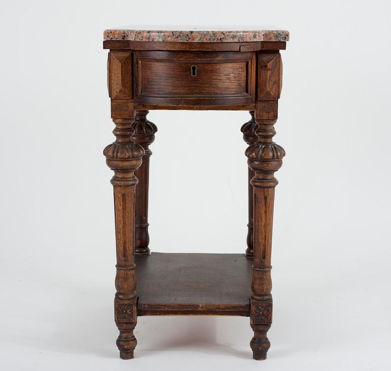 SAMOVARBORD, märkt F. Sinjavin, Sankt Petersburg. (Ф.Синявинь С. Петербург), Ryssland 1800-talets slut.