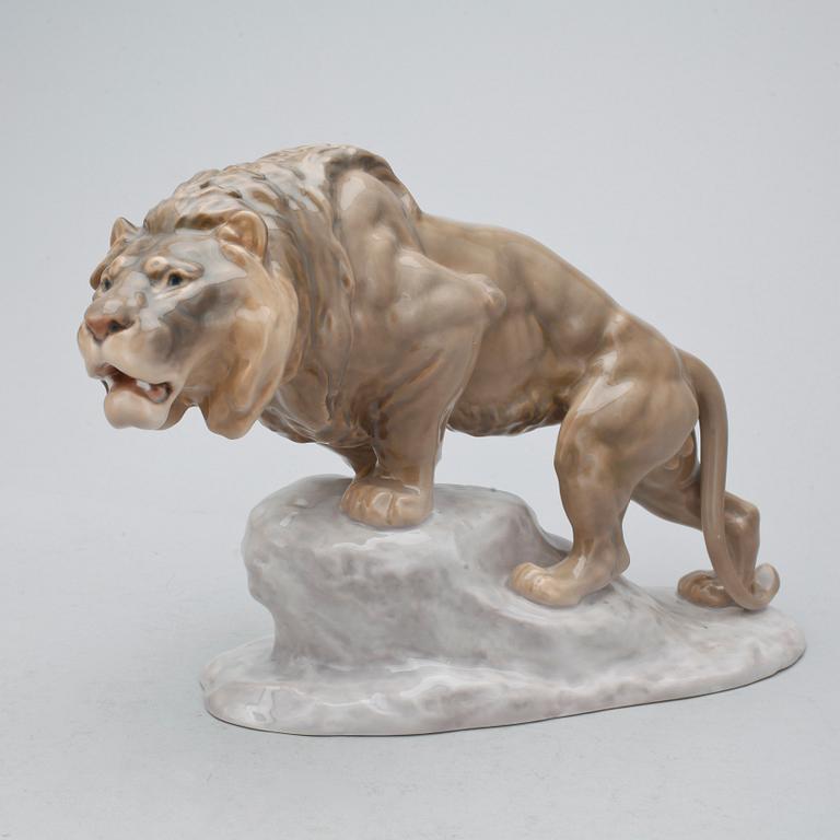 FIGURINER, 2 st, porslin, Rosenthal resp Bing & Gröndahl.