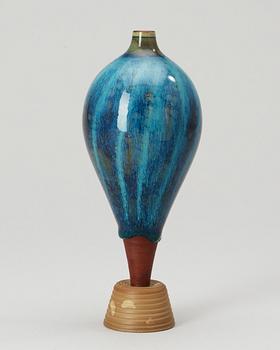 A Wilhelm Kåge Farsta vase, 'Spirea', Gustavsberg Studio 1957.