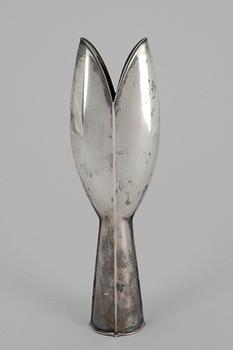 VAS, silver, "TW2", sign. TW, Kultakeskus, Tavastehus 1957.