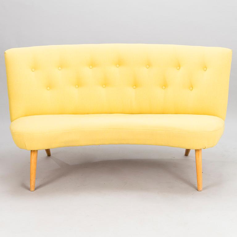 CARL GUSTAF HIORT AF ORNÄS, A 1950s 'Kim' sofa for Puunveisto Oy - Wood work Ltd.