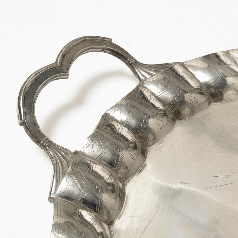 Serving tray, silver, Mexico, 20th century.