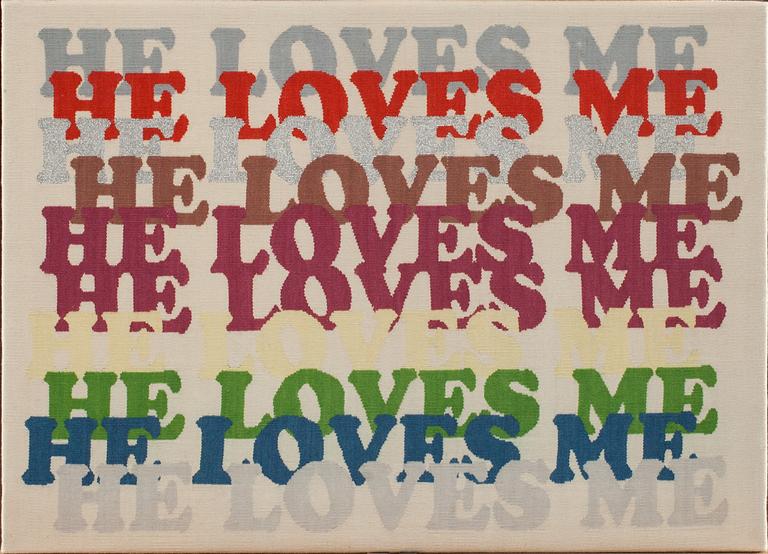 VÄGGTEXTIL. "He Loves Me" (White) Suzanne Sharp för The Rug Company.