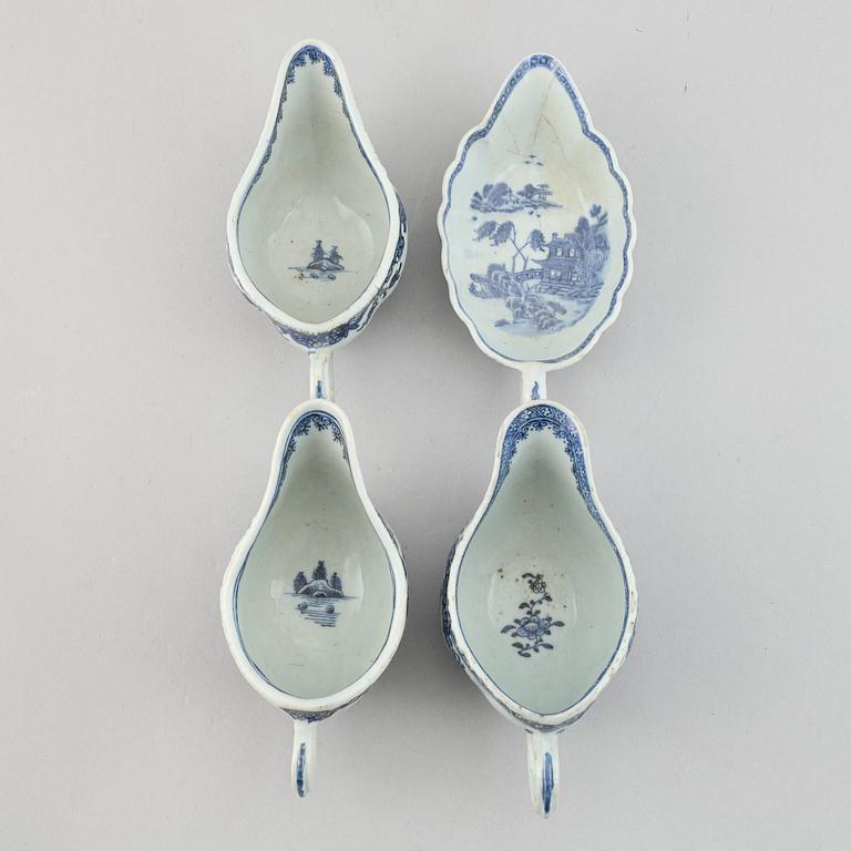 A set of four blue and white sauce boats, Qing dynasty, Qianlong (1736-95).