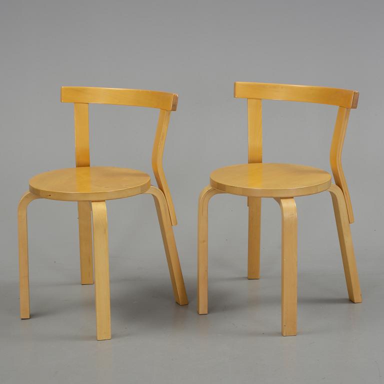 STOLAR, ett par, modell 68, Alvar Aalto, Artek.