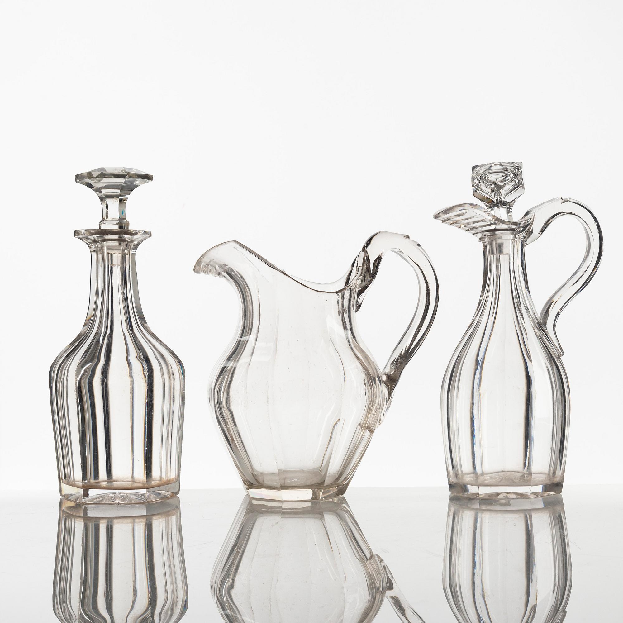 A Baccarat glass service, 147 pieces. France, early 20th Century.