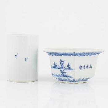 A blue and white brush holder, censer, and pot. China, late Qing Dynasty.