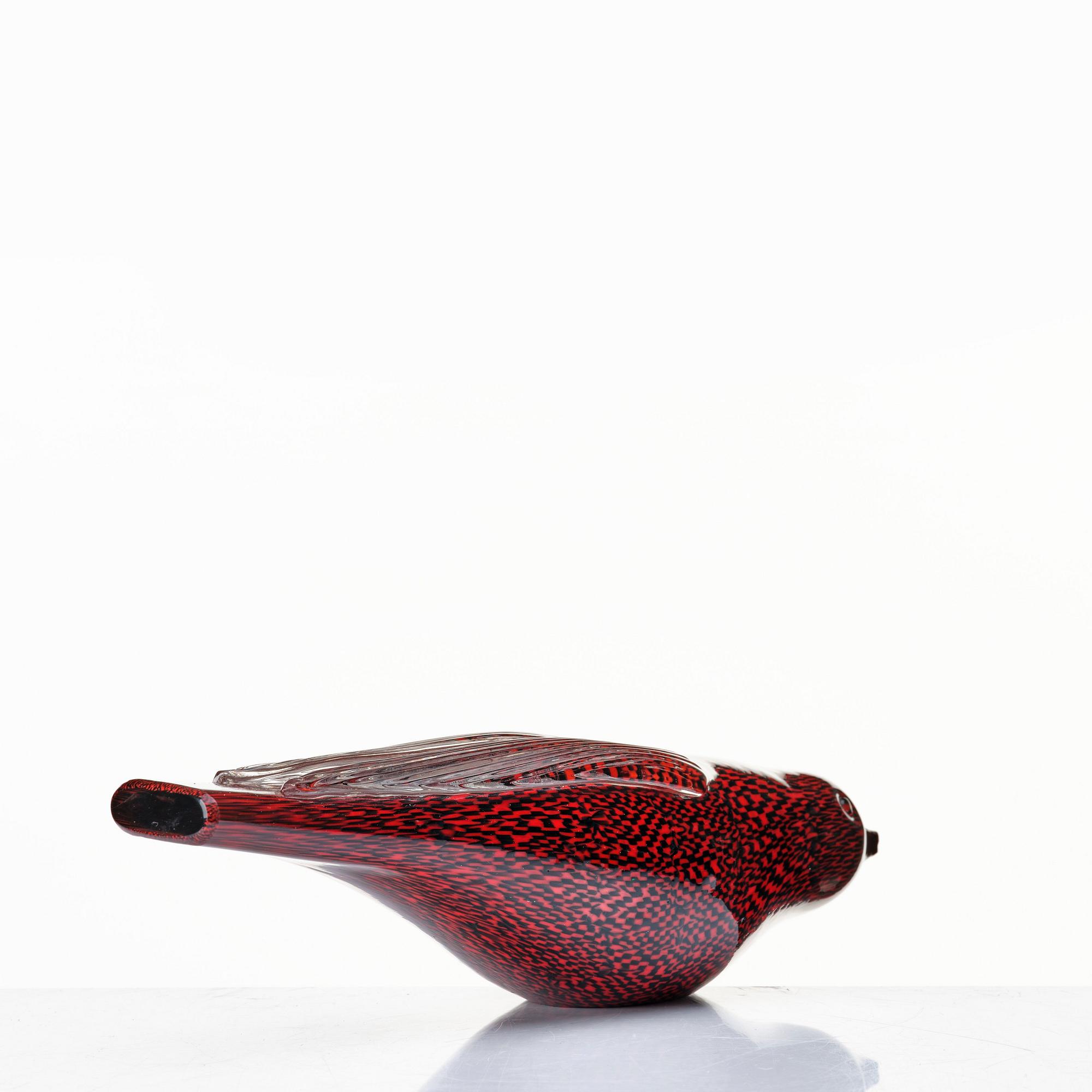 Tyra Lundgren, & Paolo Venini, a "Murrine" swallow /rondine, Venini, Murano, Italy.