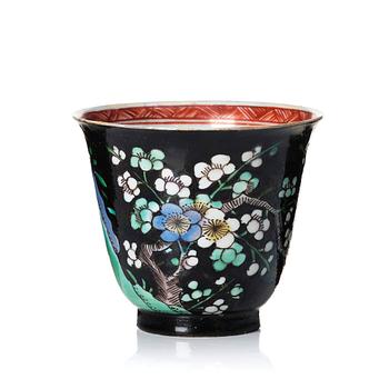 873. A famille noire cup, Qing dynasty, Kangxi (1662-1722).