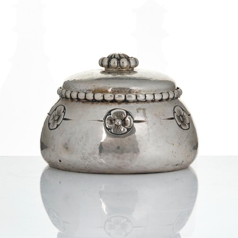K. Andersson, a lidded silver sugar bowl, Art Nouveau, Stockholm 1919.