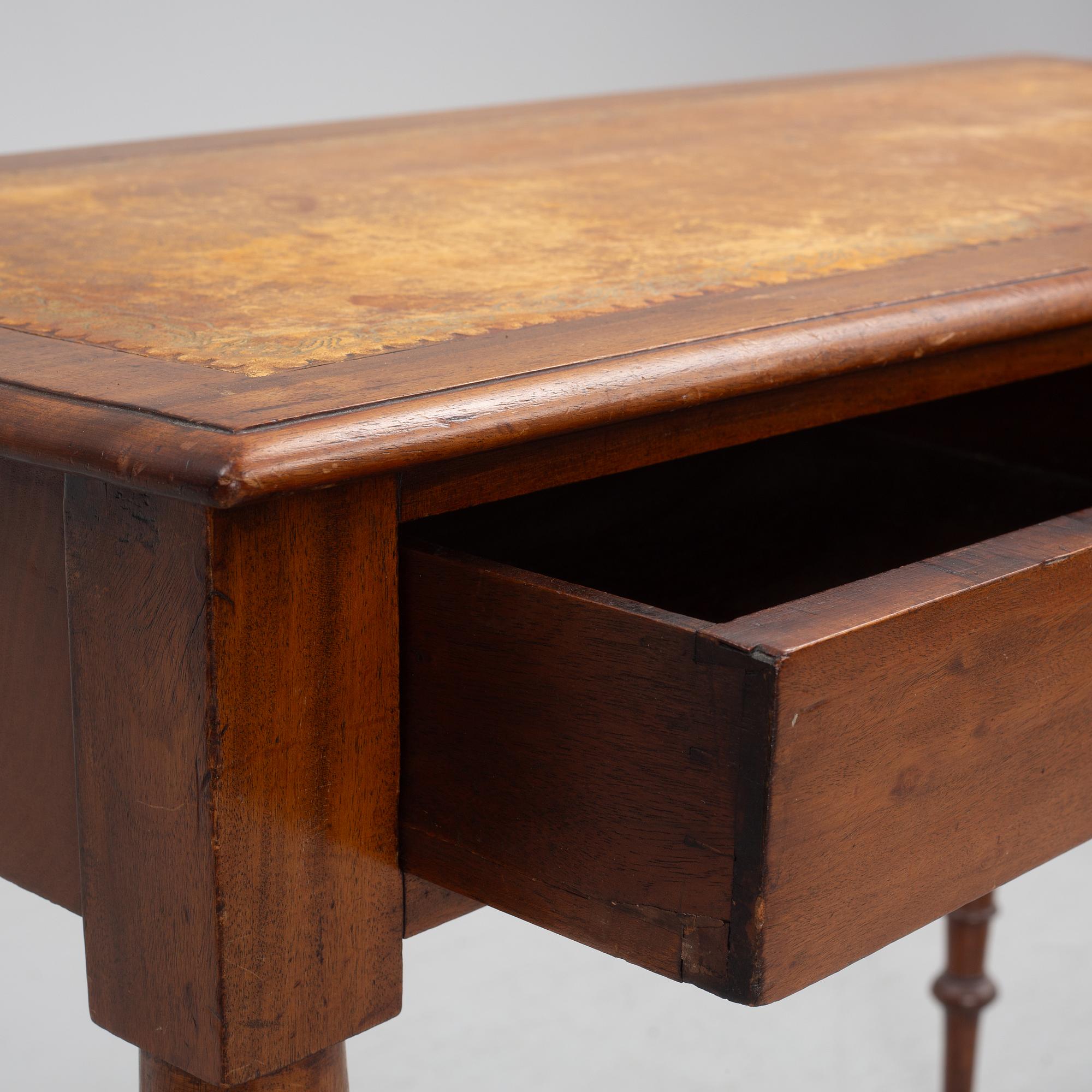 A desk, England, early 20th Century.