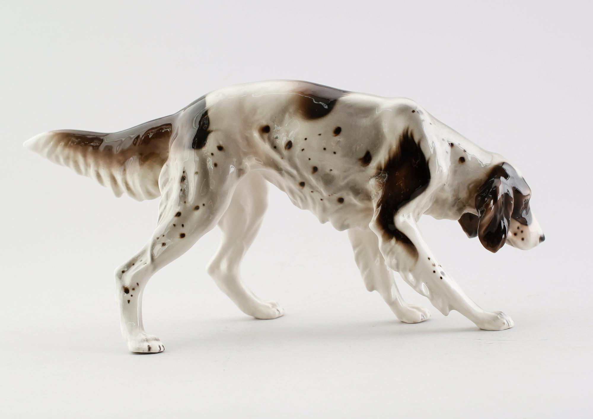 FIGUR, porslin, Keramos, Österrike, 1900-talets mitt.