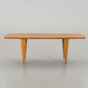 A COFFEE TABLE BY SVANTE SKOGH MODEL 112 FOR SEFFLE MÖBLEFABRIK 1950'S.