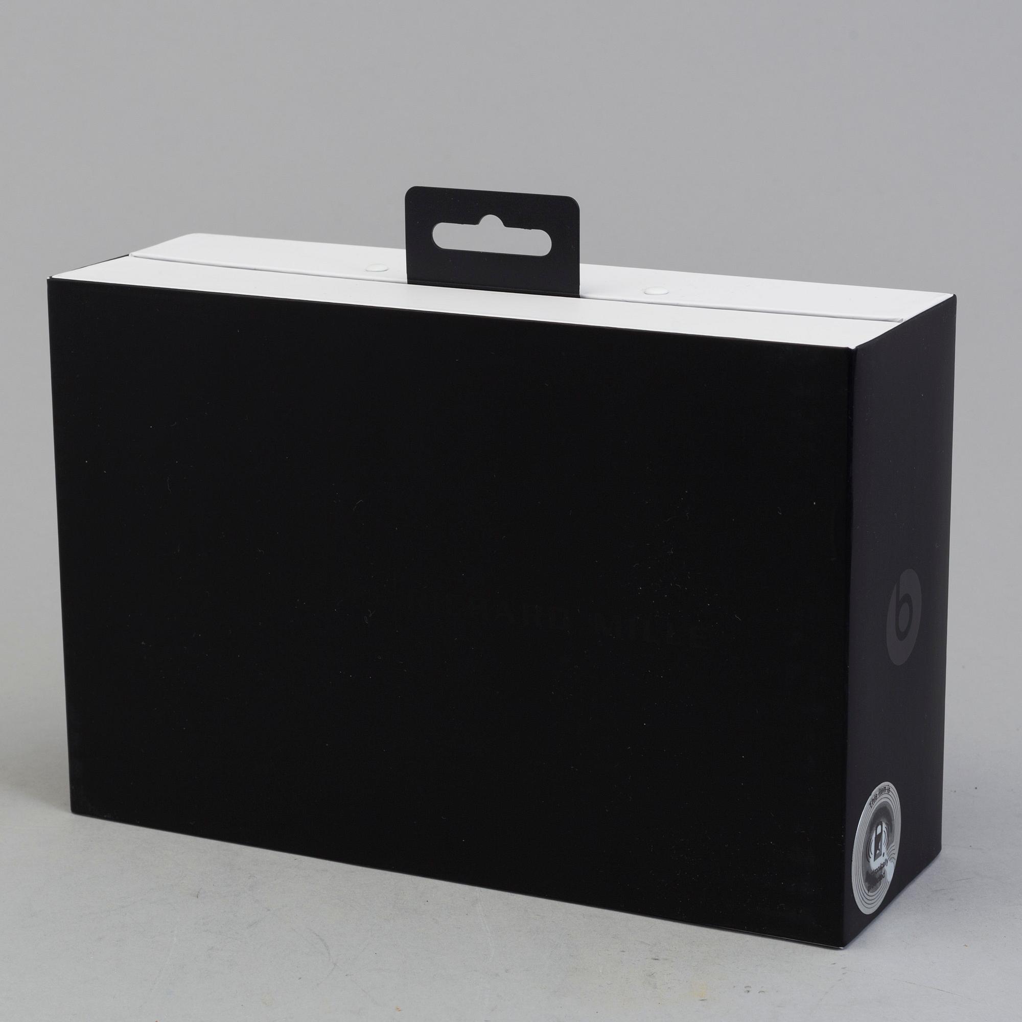 RICHARD MILLE, Speaker, Beats by Dr. Dre.