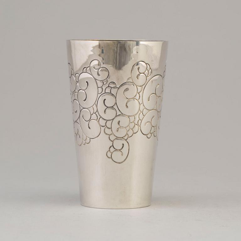 A Danish Art Nouveau silver beaker, maker's mark CARL J. S. MØINICHEN, Copenhagen, 1904.