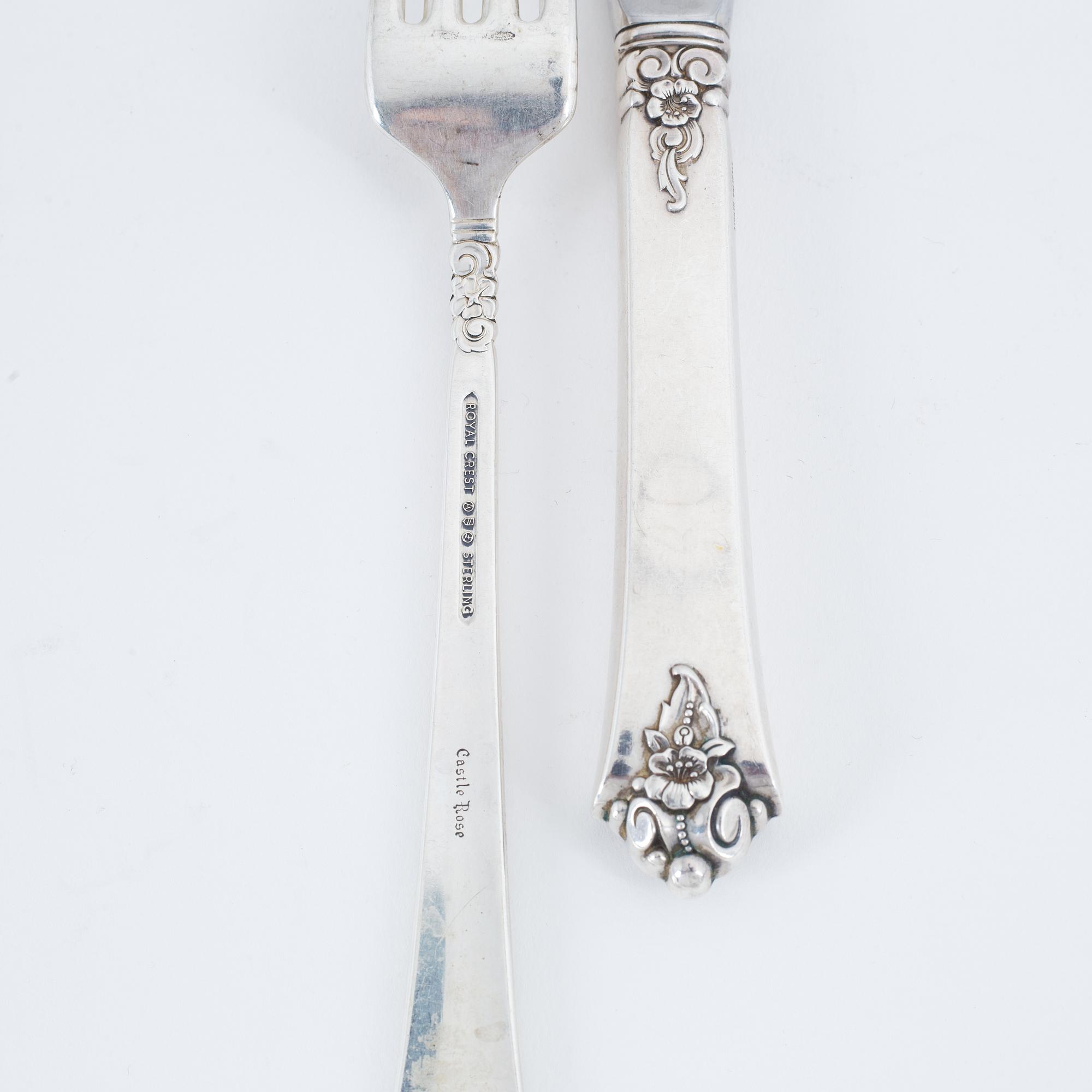 Royal Crest 84 piece sterling silver cutlery Castle Rose USA. Bukowskis