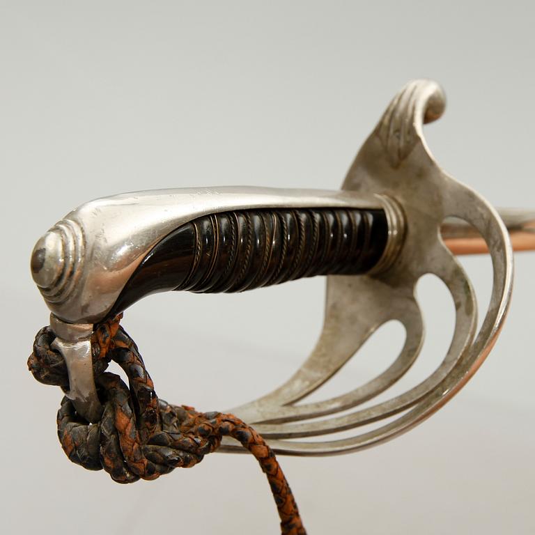 SABEL, stål, med sk Helvigsfäste, 1800-tal.