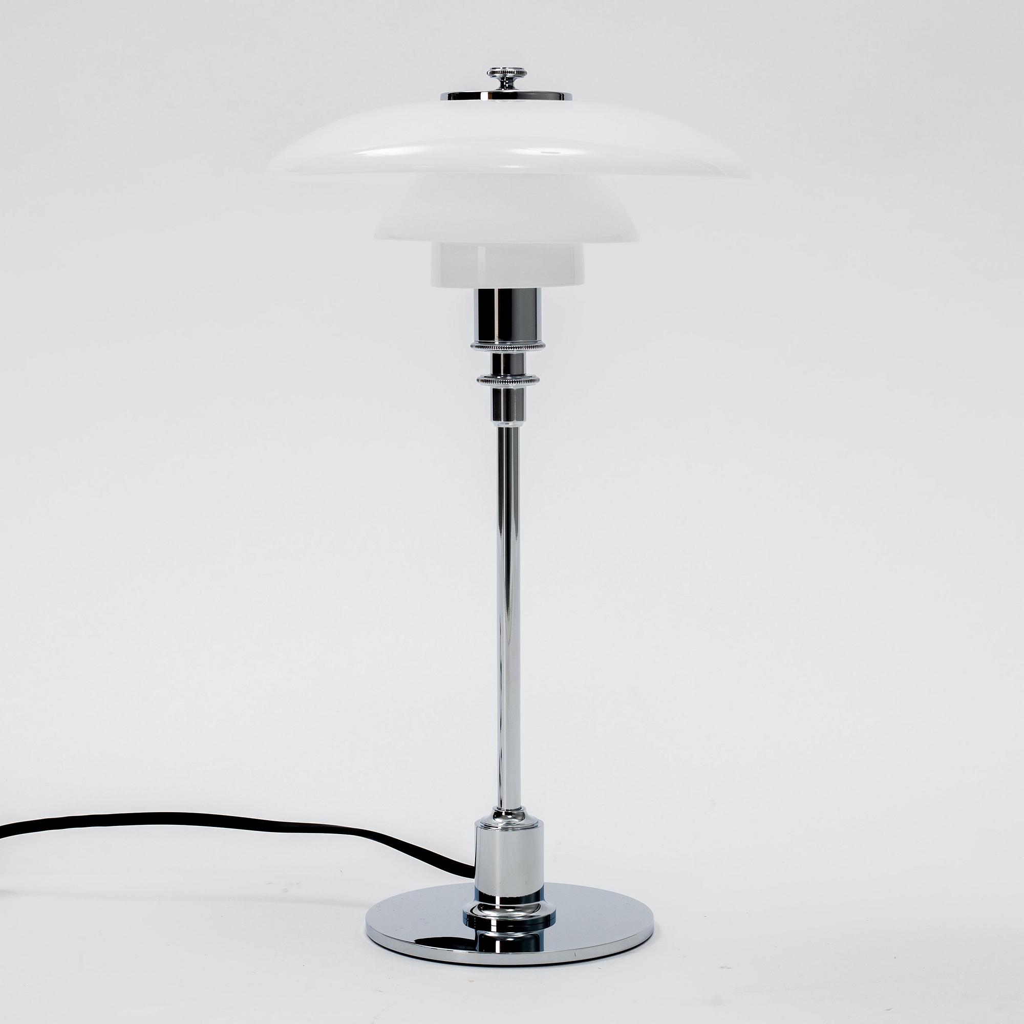 A Poul Henningsen table lamp, "PH 2/1", Louis Poulsen, Denmark.