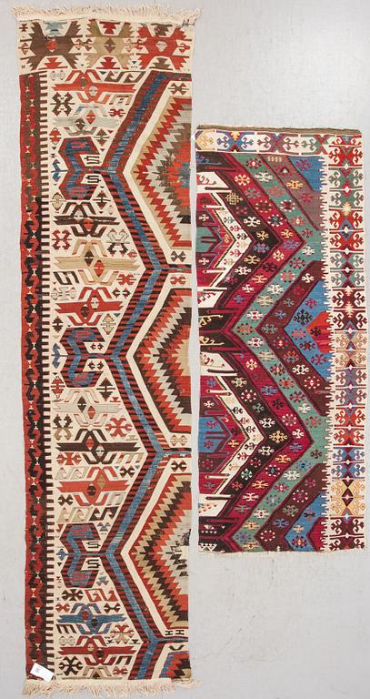 KELIM, 2 st. Anatolien. Ca 201 x 82 cm och 320 x 79 cm.