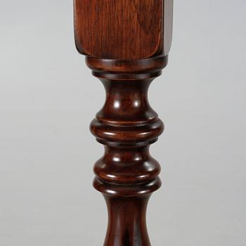 BALUSTRAD, omkring 1900-talets mitt.